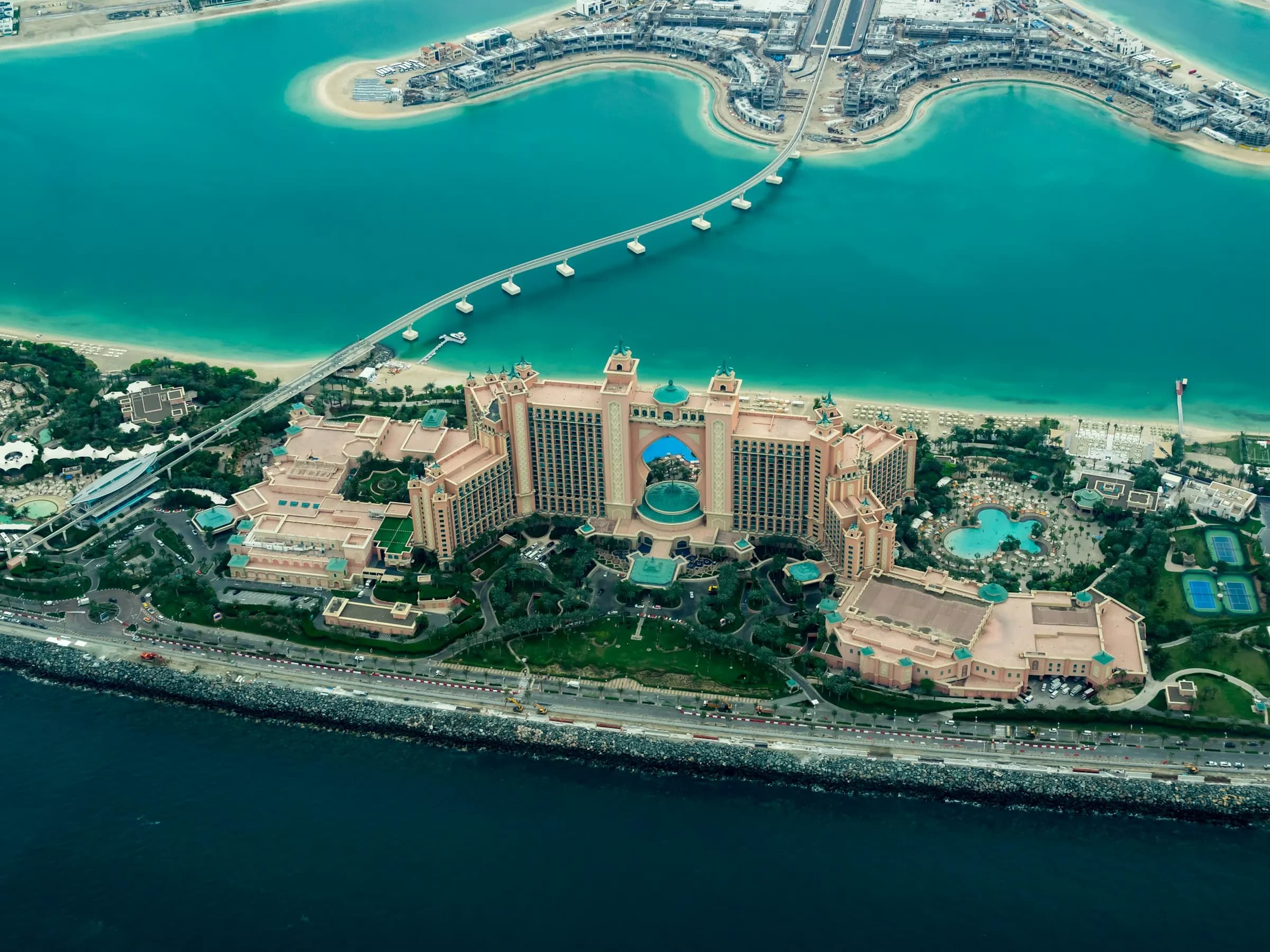 Dubai — The Pearl of the Gulf
